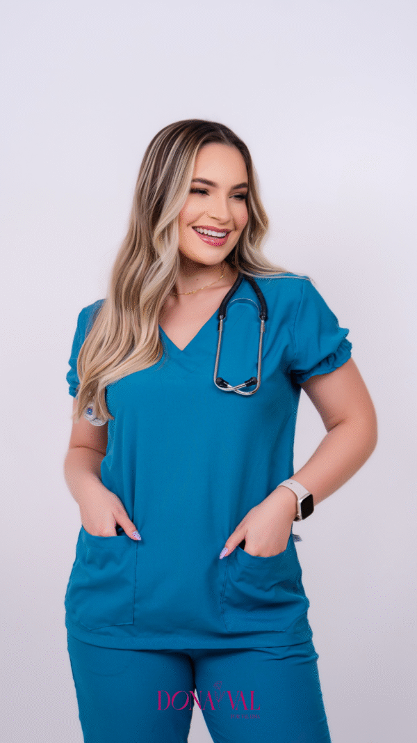 Scrub Aline - Image 4