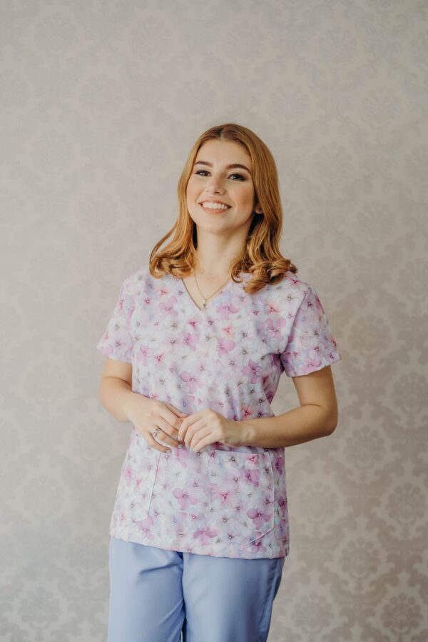 Scrub Floral Rosa e Lilás