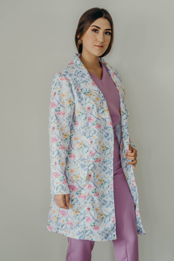 Jaleco Dora - Image 3