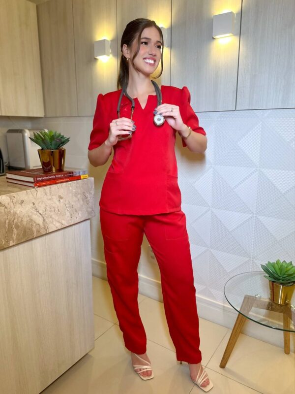 Scrub Júlia